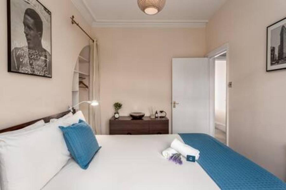 Apartament Lovely 2-bed Flat Next To Oval Cricket Ground Londra