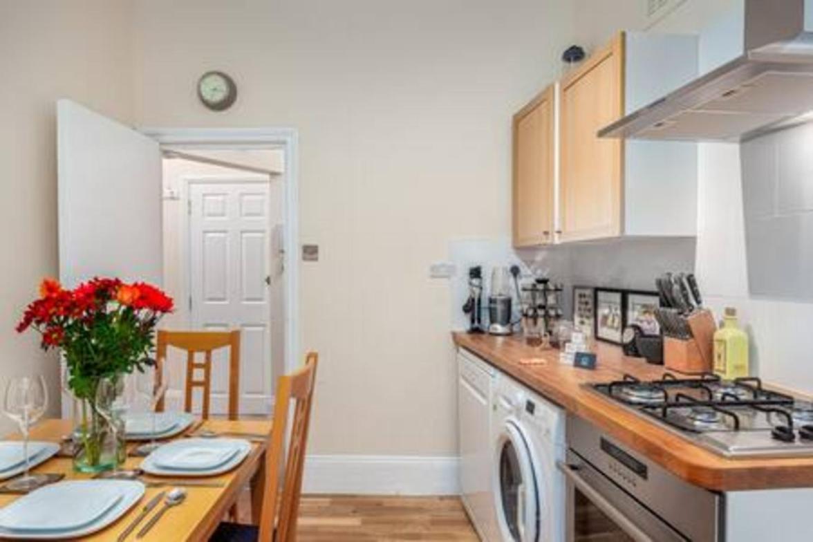 Lovely 2-bed Flat Next To Oval Cricket Ground Apartament Londra