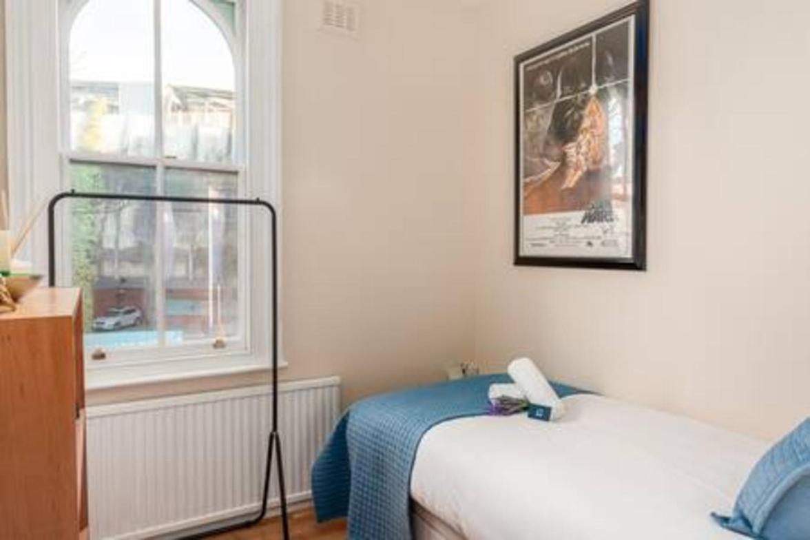 Apartament Lovely 2-bed Flat Next To Oval Cricket Ground Londra