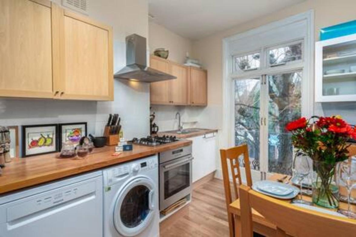 Apartament Lovely 2-bed Flat Next To Oval Cricket Ground *
