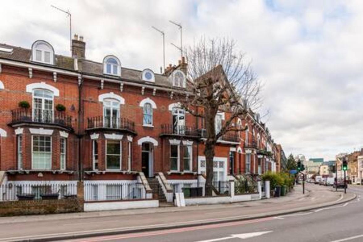 Apartament Lovely 2-bed Flat Next To Oval Cricket Ground Londra